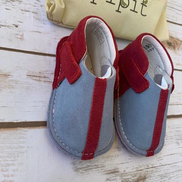 Pipit Stripe Suede shoes - Picture 2 of 5